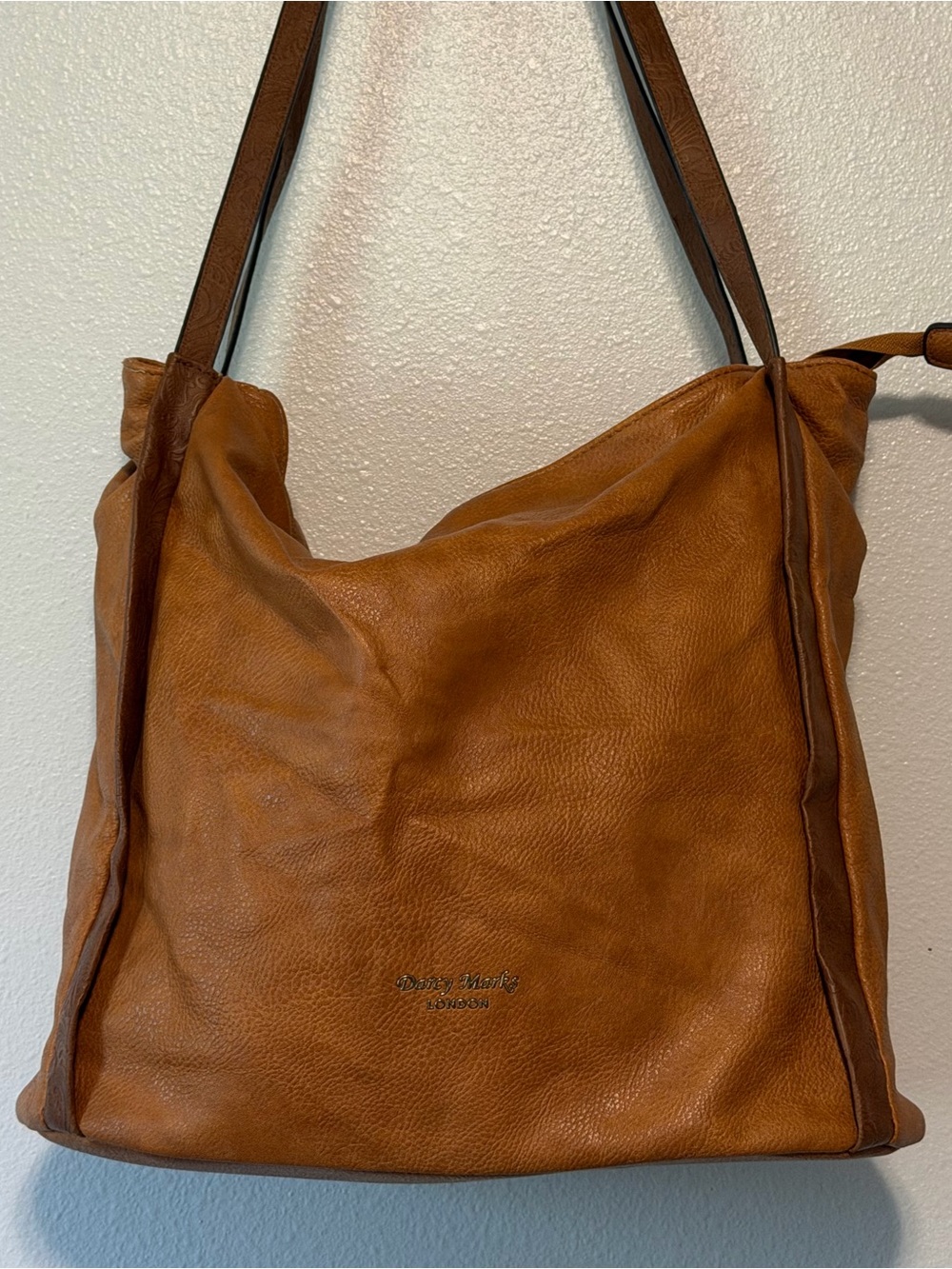 Soft Slouch Shoulder Bag in Cognac Brown - Darcy Marks